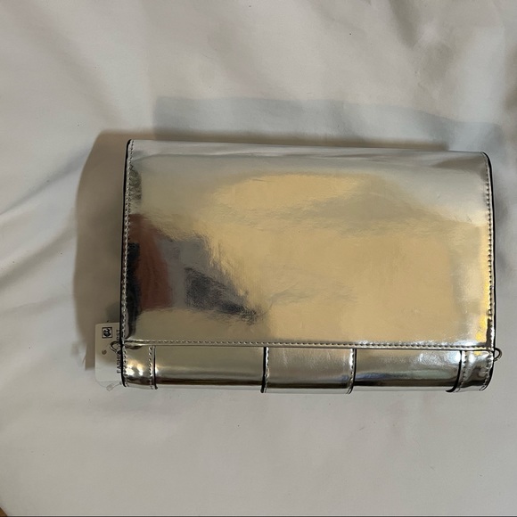 Shiny chrome silver clutch wallet crossbody mini purse with chain - Picture 2 of 4